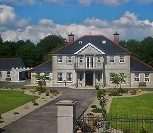 https://deerpark-manor-bed-and-breakfast.westport-hotels.com